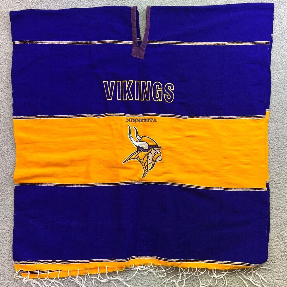 Minnesota‎ Vikings NFL Embroidered Logo Pullover Blanket Poncho Purple Yellow